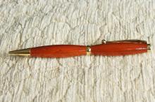 padauk, kultaus